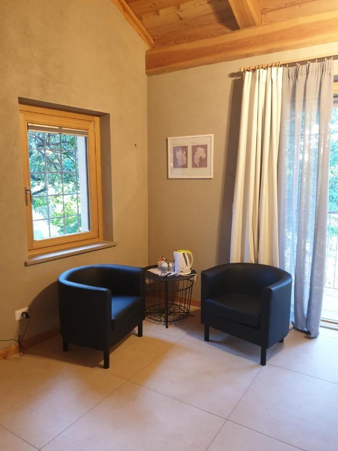 Bed and Breakfast L'Uovo E La Faina Busca Exterior foto