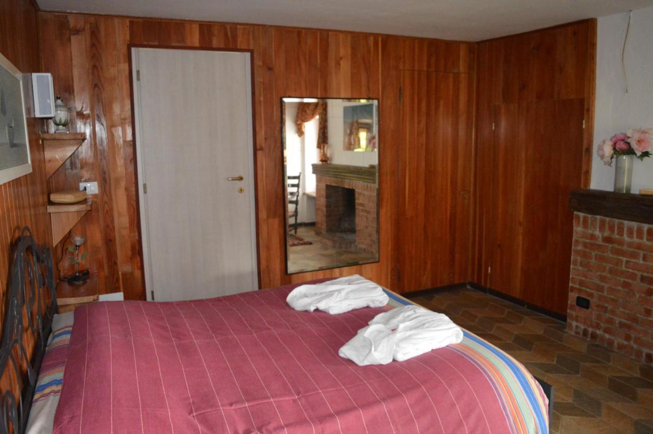Bed and Breakfast L'Uovo E La Faina Busca Exterior foto