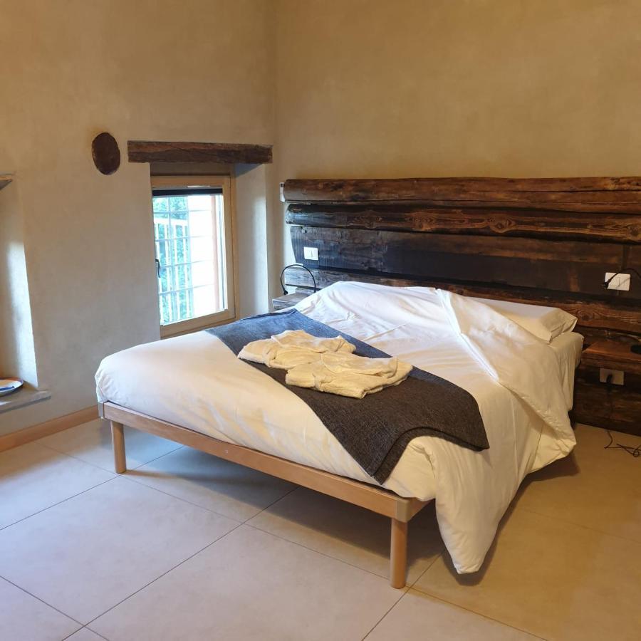 Bed and Breakfast L'Uovo E La Faina Busca Exterior foto